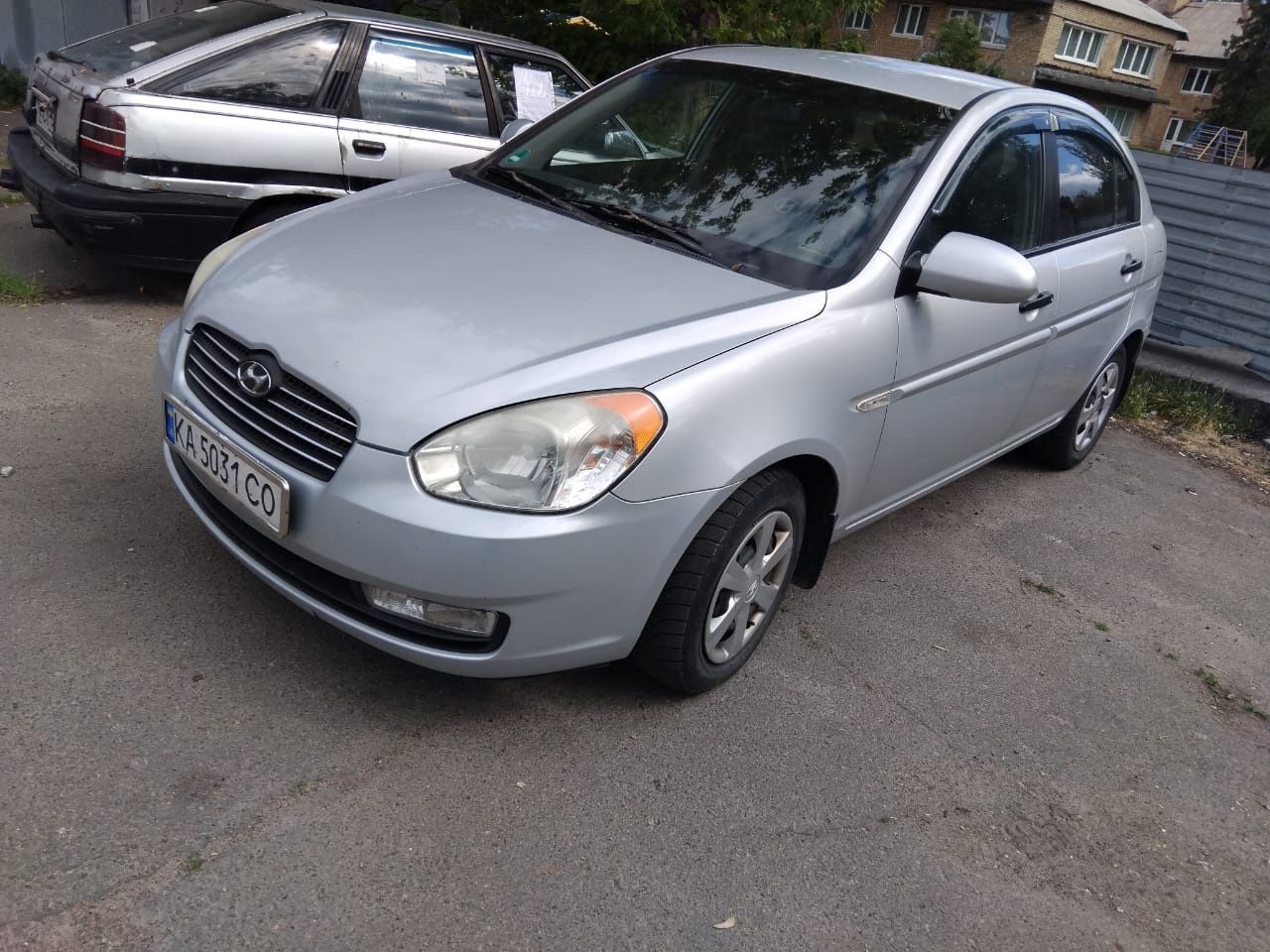 Hyundai accent 2006
