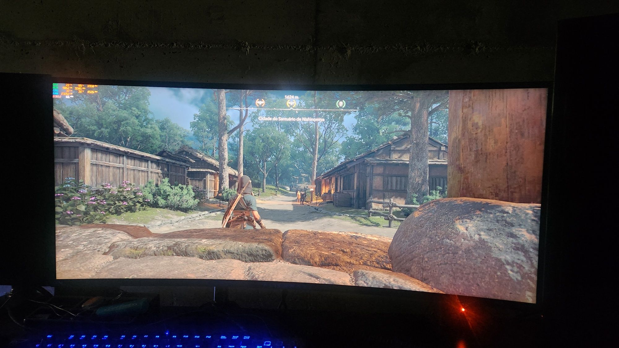 Alienware AW3418DW GSync com armbar.
