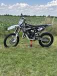 Husqvarna TC 125 2t z 2017 roku.
