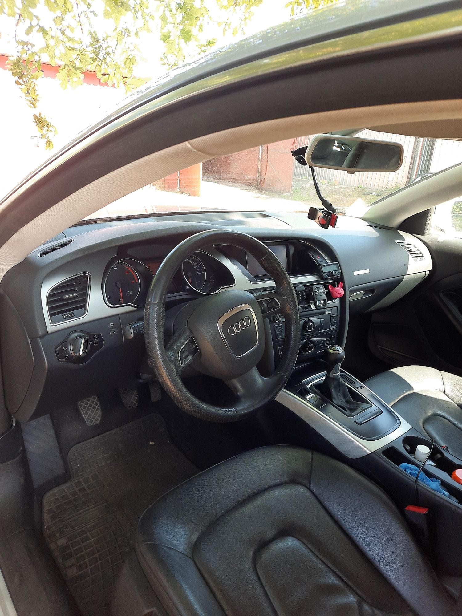 Audi A5  8T Coupe 2.0 tdi.comon rail 170 koni