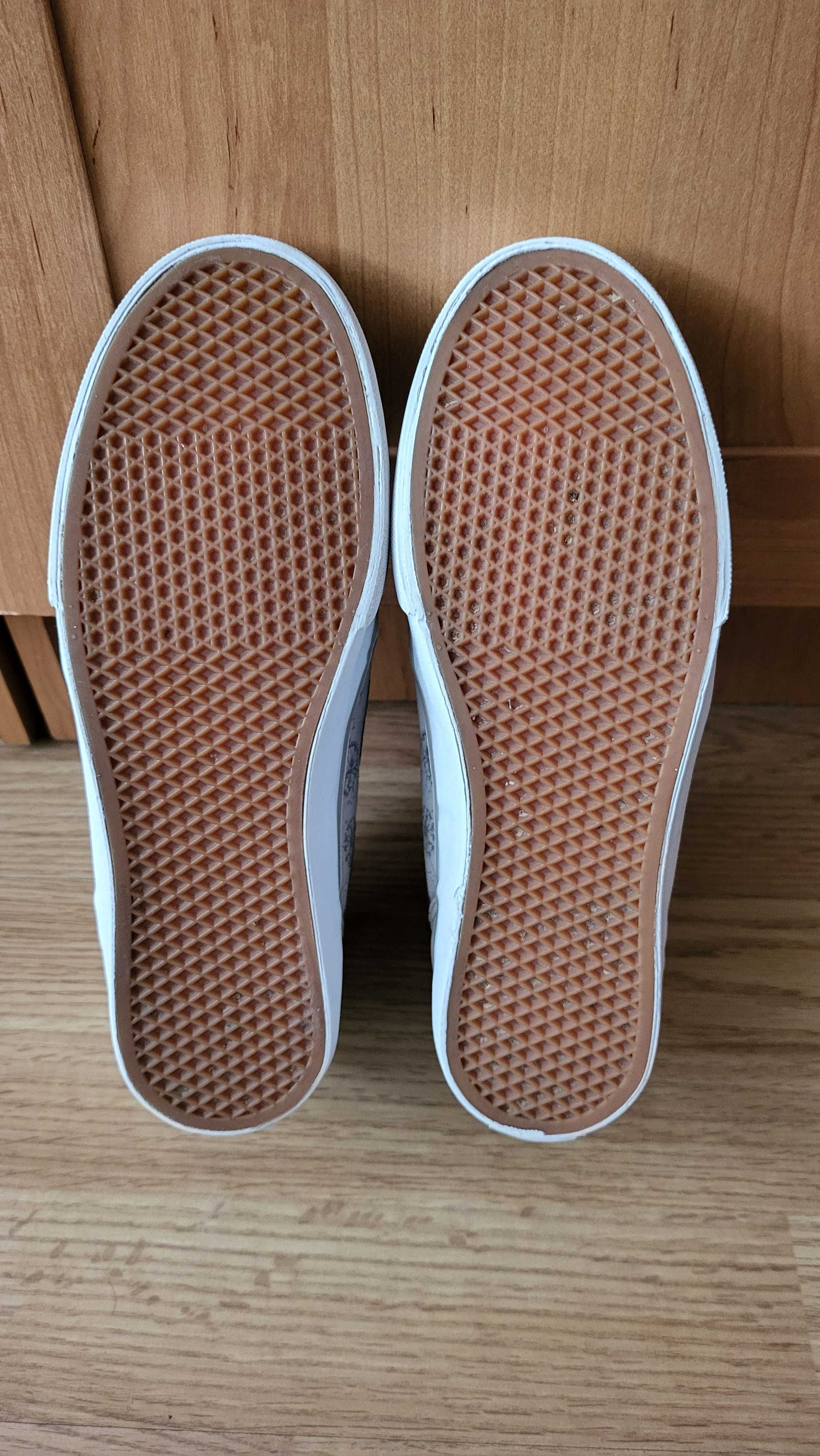 Buty Vans Classic Sneakersy