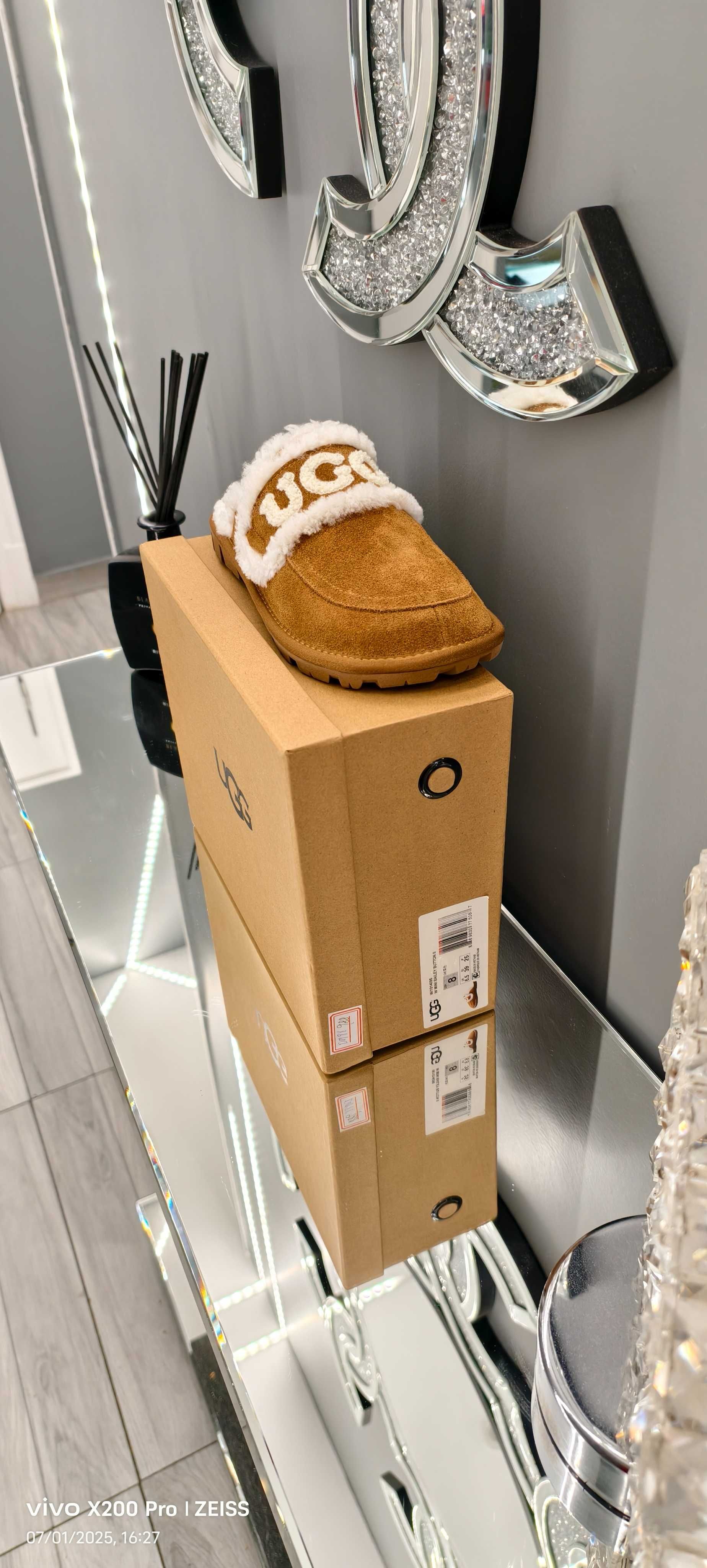 chinelo/pantufa  UGG
