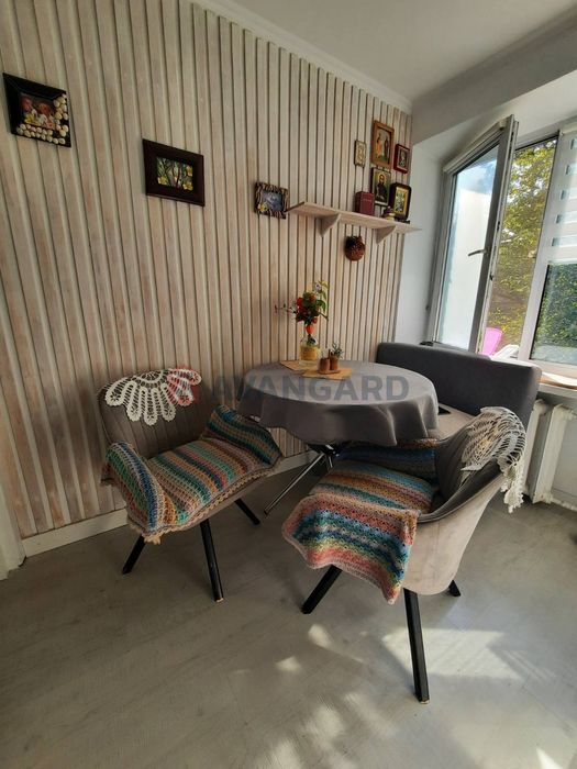 1к вул. Вишгородська Оболонь, озеро Міністерське, Епіцентр