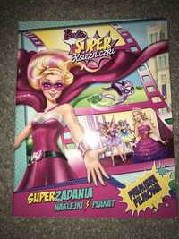 Barbie Super Księżniczki super zadania naklejki plakat