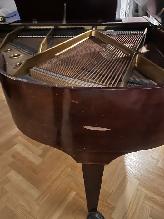 Fortepian gabinetowy V.A.Holmberg plus ława.