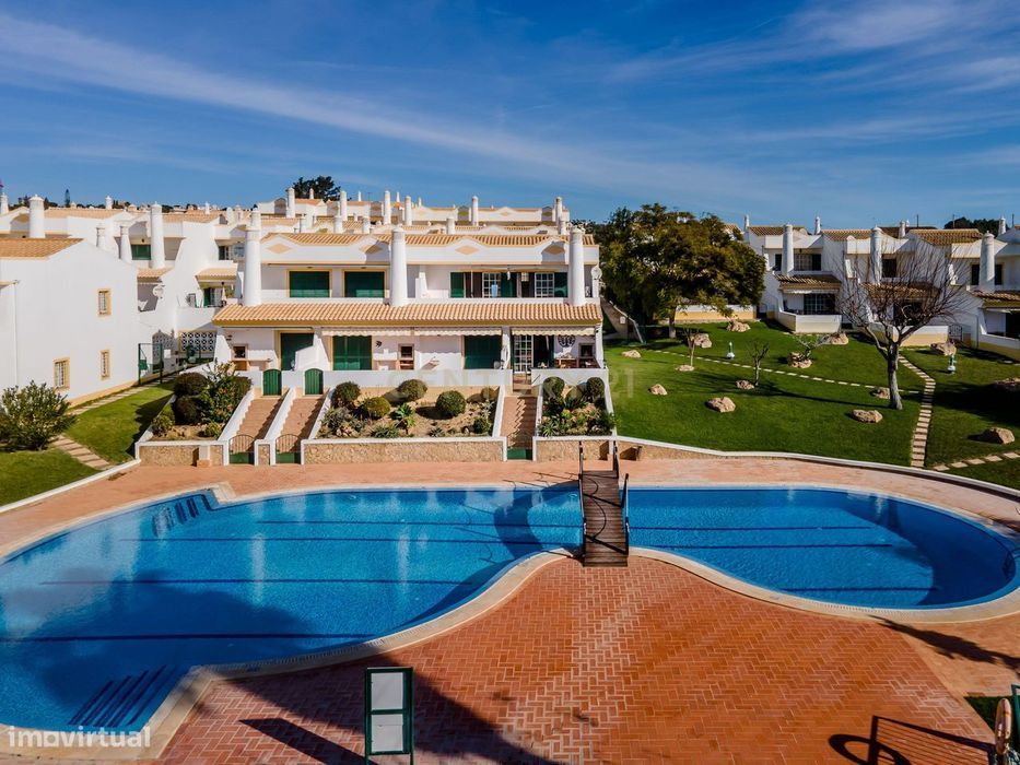 Moradia T2 Geminada em Sesmarias - Albufeira (Algarve)
