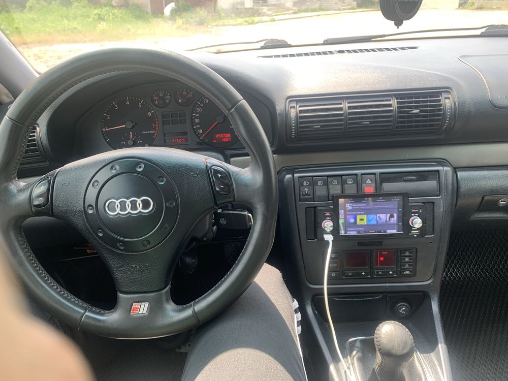 Продаж audi a4 b5