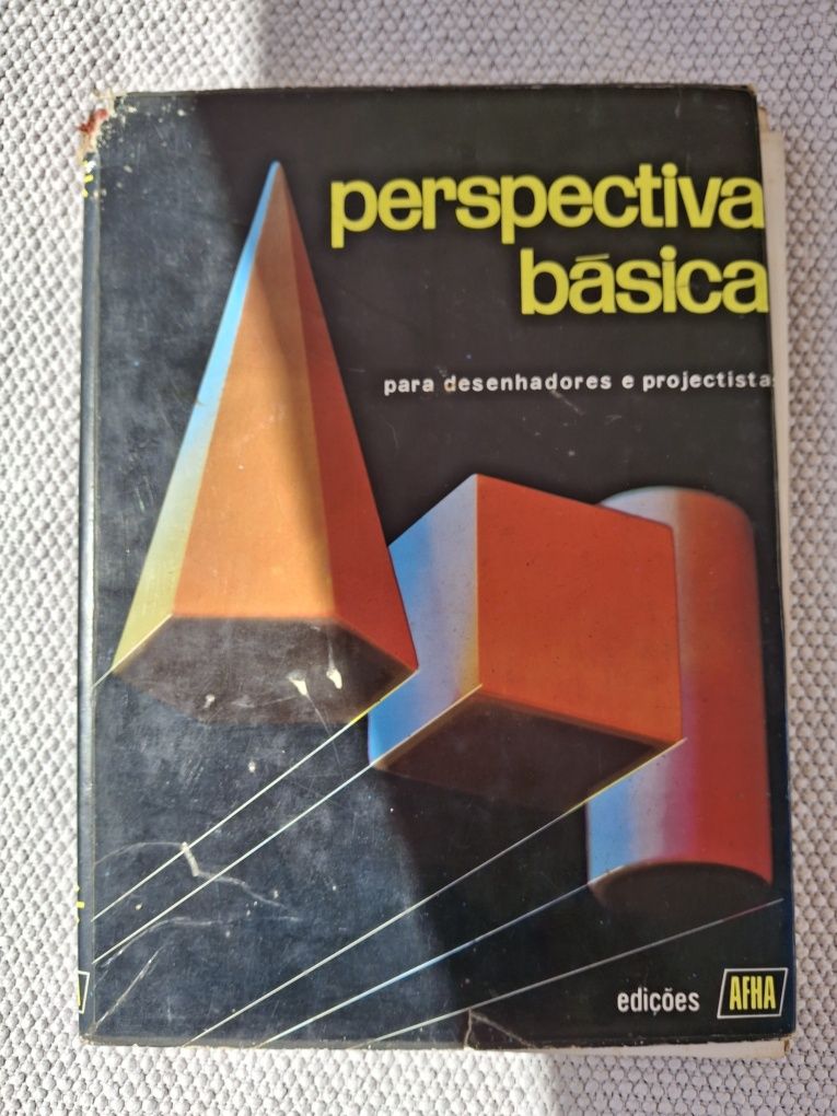 4 Livros: Projetar É Facil I,II,III mais  Perspetiva Básica .Arte
