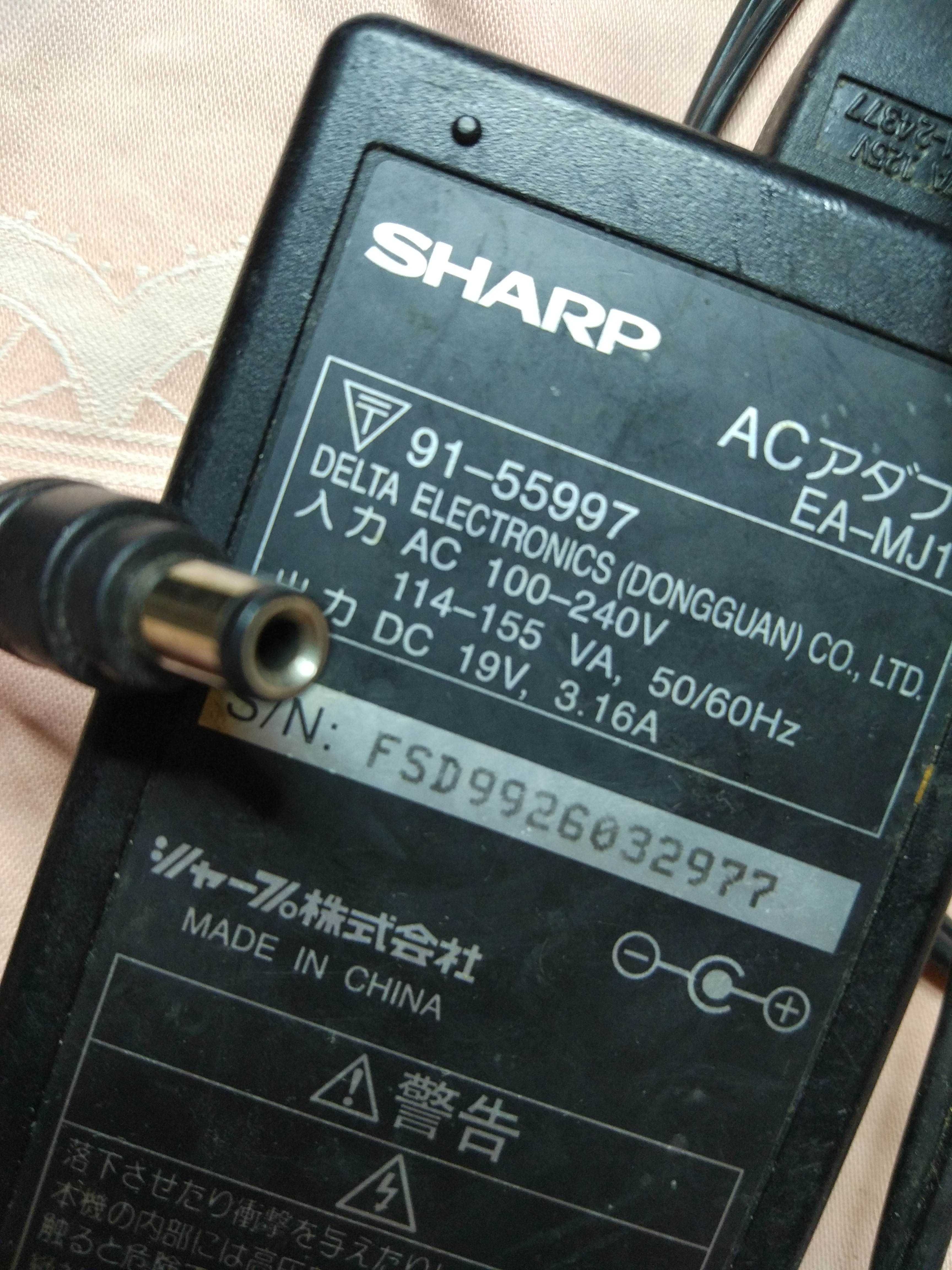 Блок питания адаптер для SHARP 19V3.16A EA-MJ1V