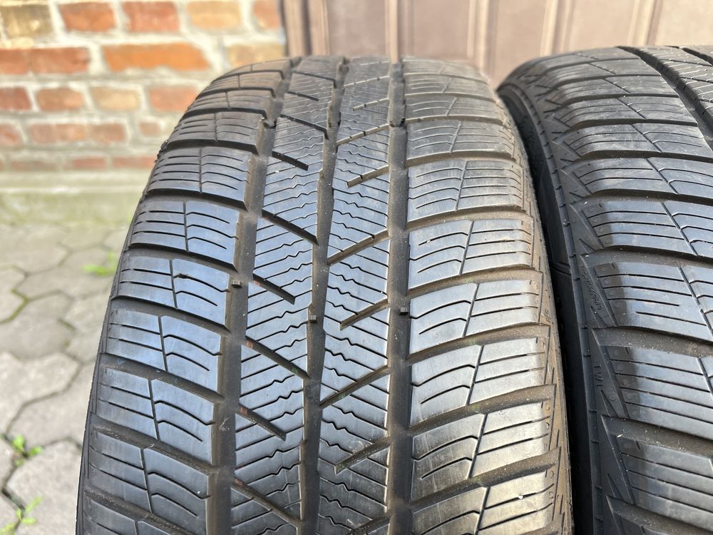 Резина Barum 195/50 R15 зима пара