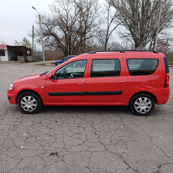 Продам Dacia Logan MCV 1.6 16V