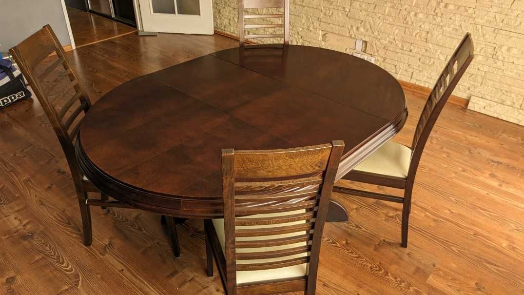 Stół dębowy, okrągły, rozkładany + cztery drewniane krzesła