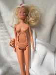 Lalka Barbie w ciąży