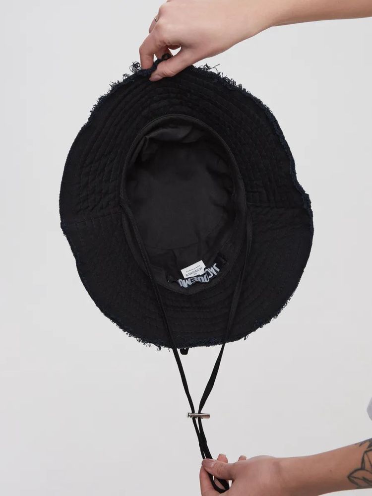 Женская панамка jacquemus жакмюс джекмюс чорна жіноча панама черная