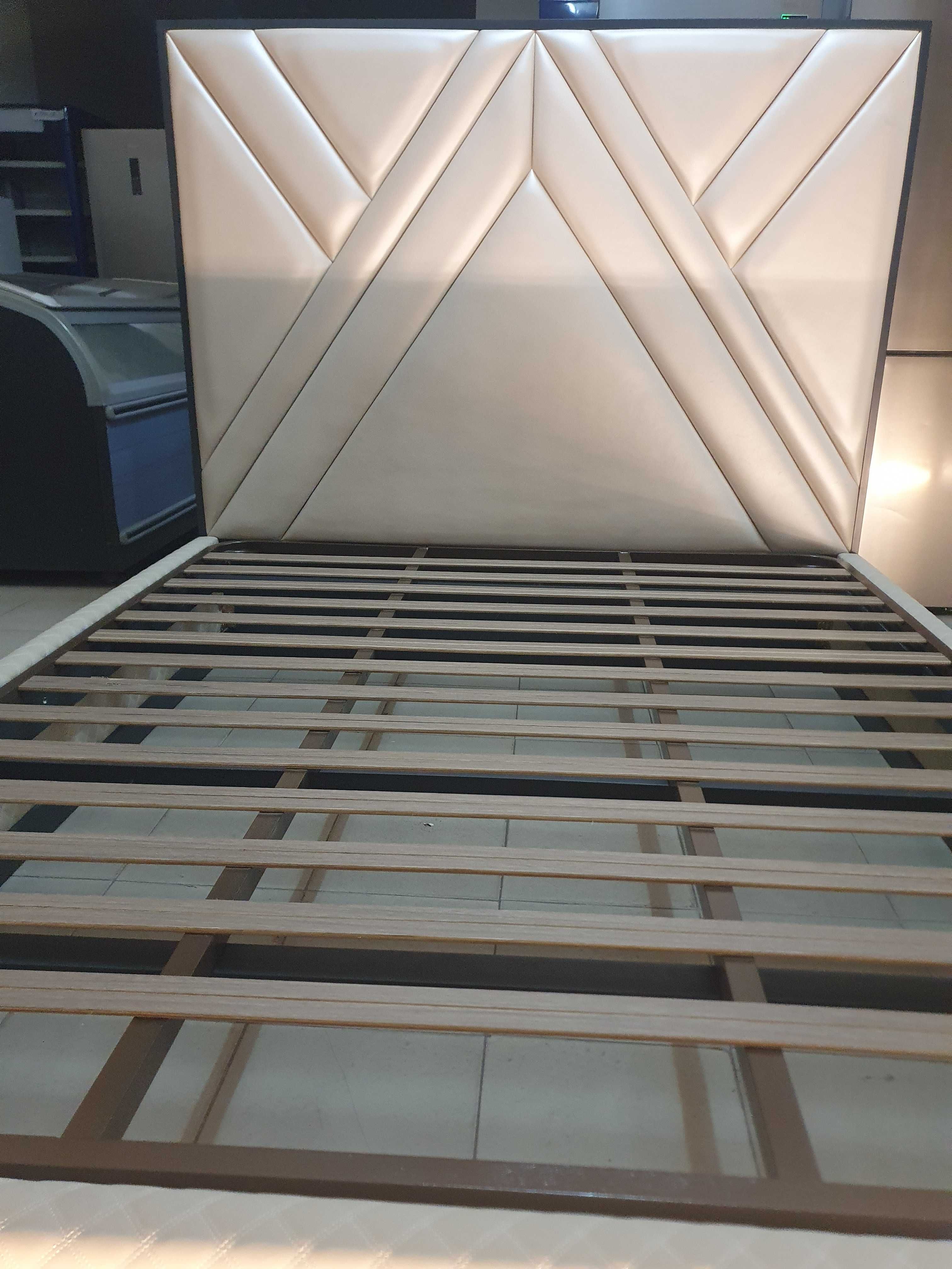 Cama King box nova