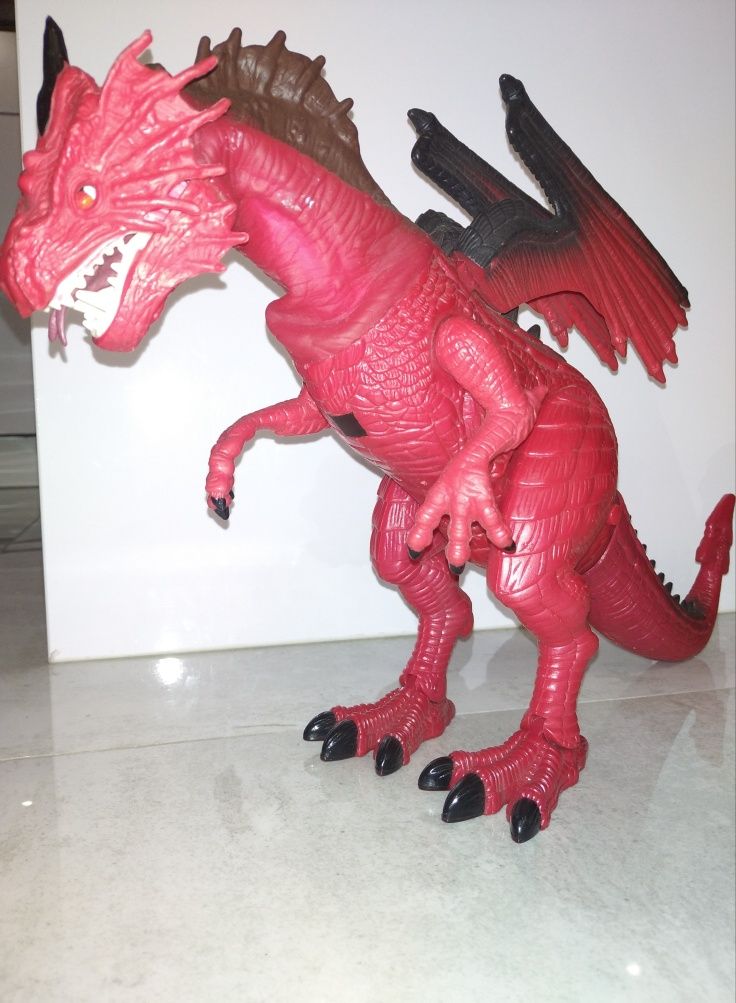 Chodzący smok (Mighty Megasaur Battery Operated Walking Dragon)