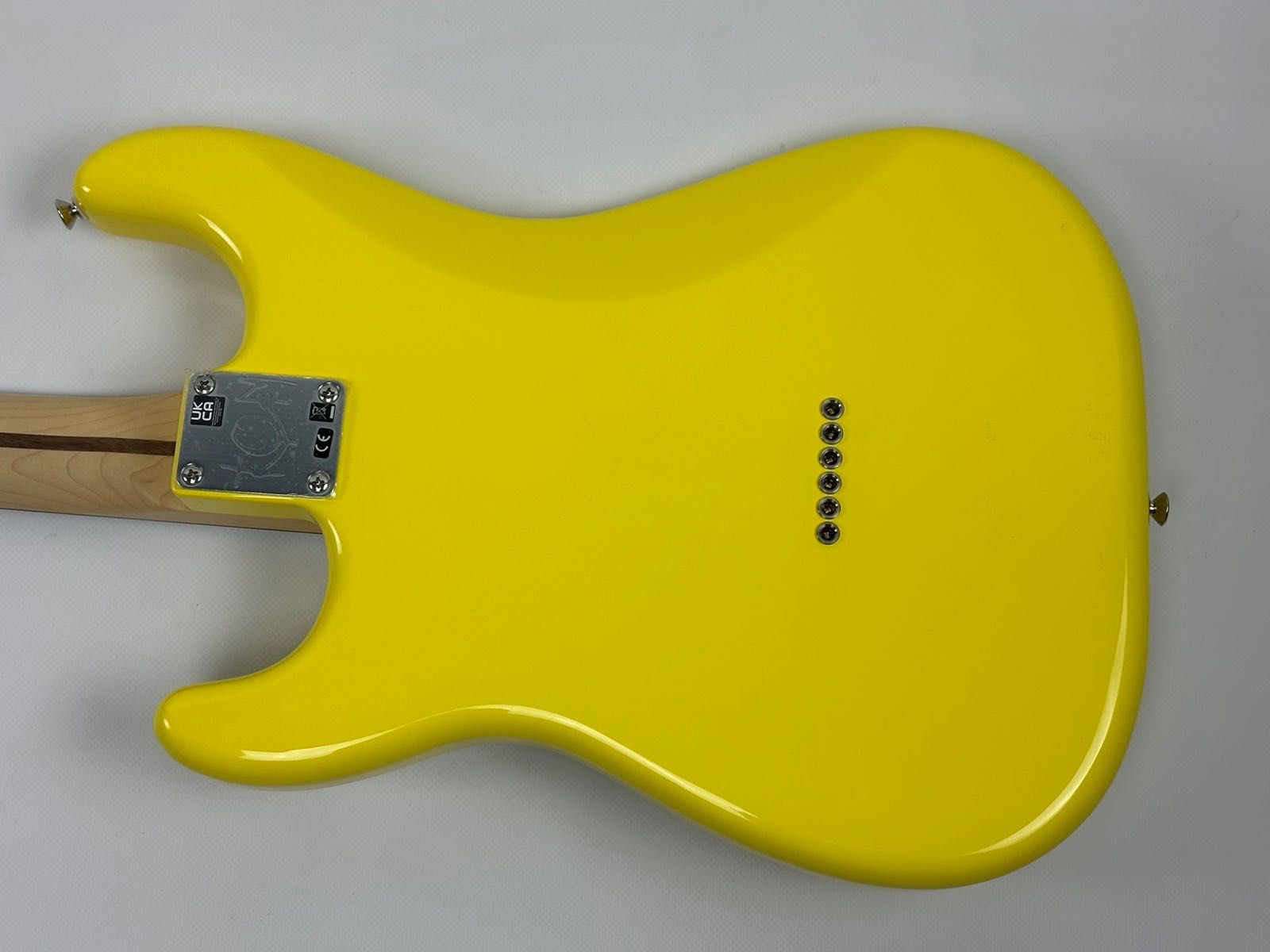 Акція!New Fender Tom DeLonge Stratocaster Graffiti Yellow (2023р,800$)