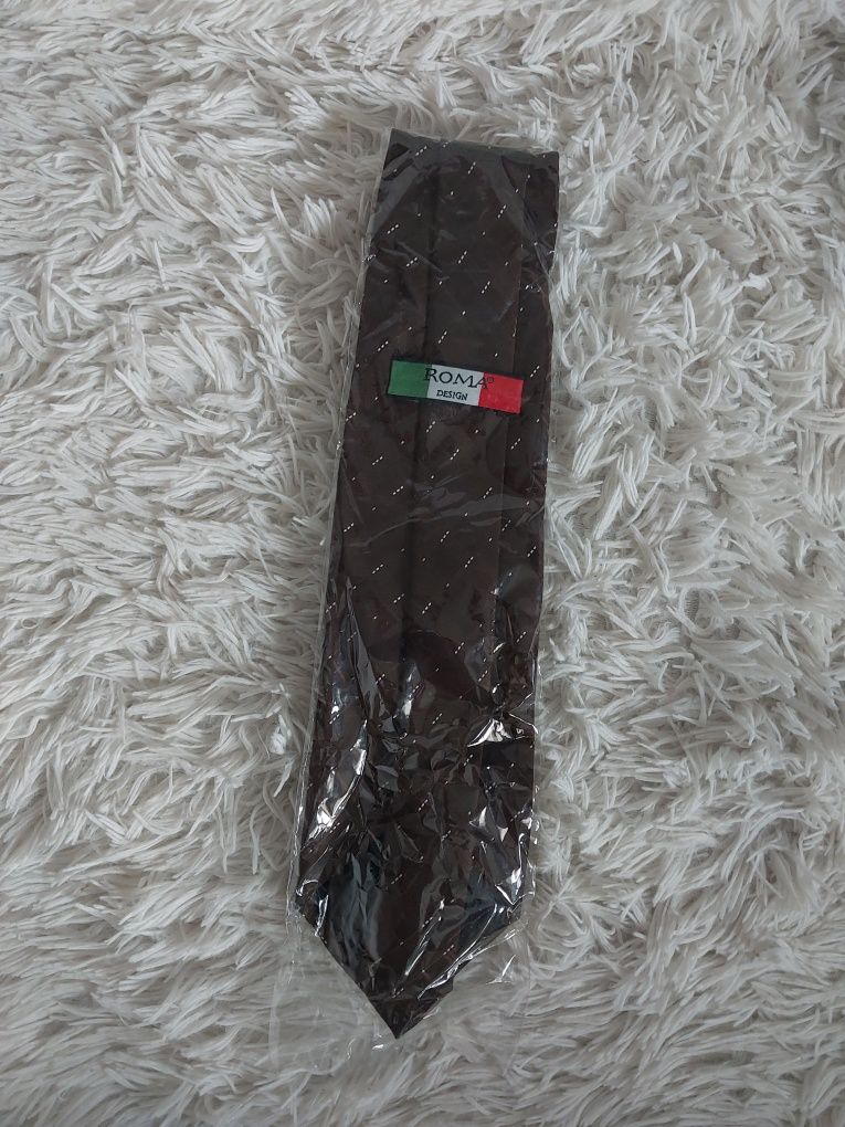 Brązowy krawat we wzorki ROMA