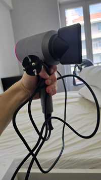 Hairdryer / secador de pelo potente elétrico