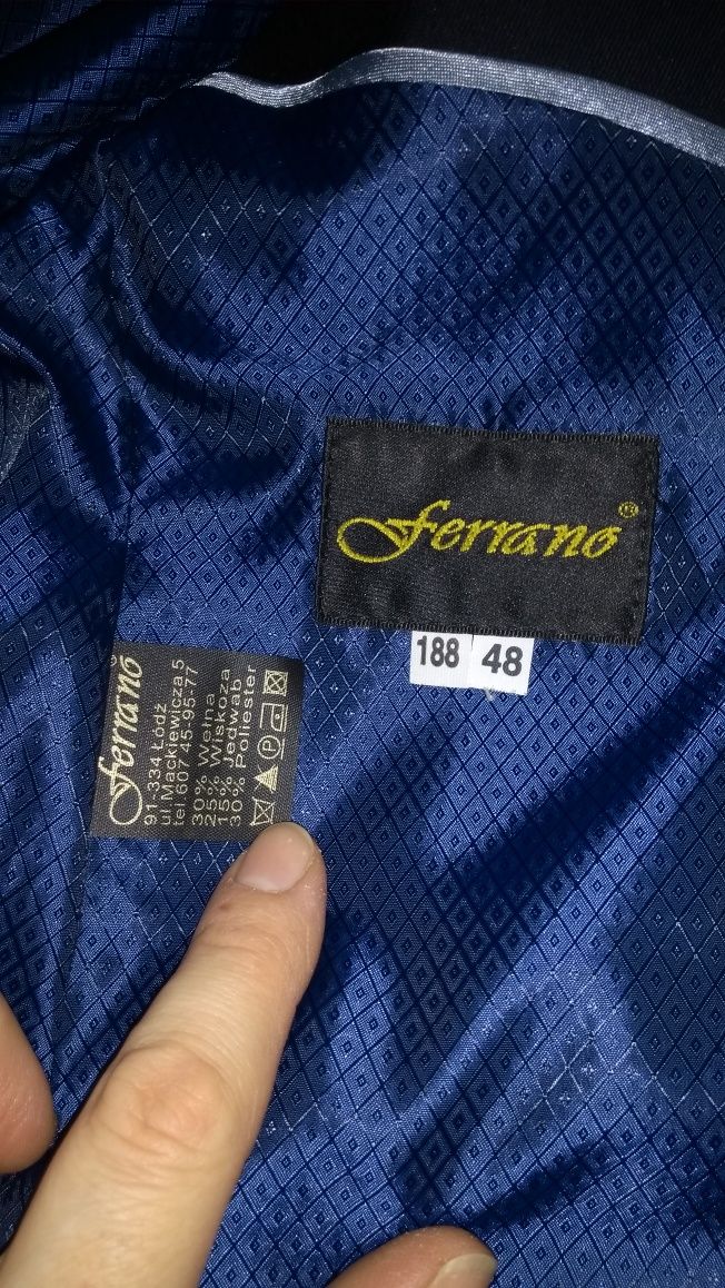 Garnitur Ferrano slim 188/pas 90. Granatowy