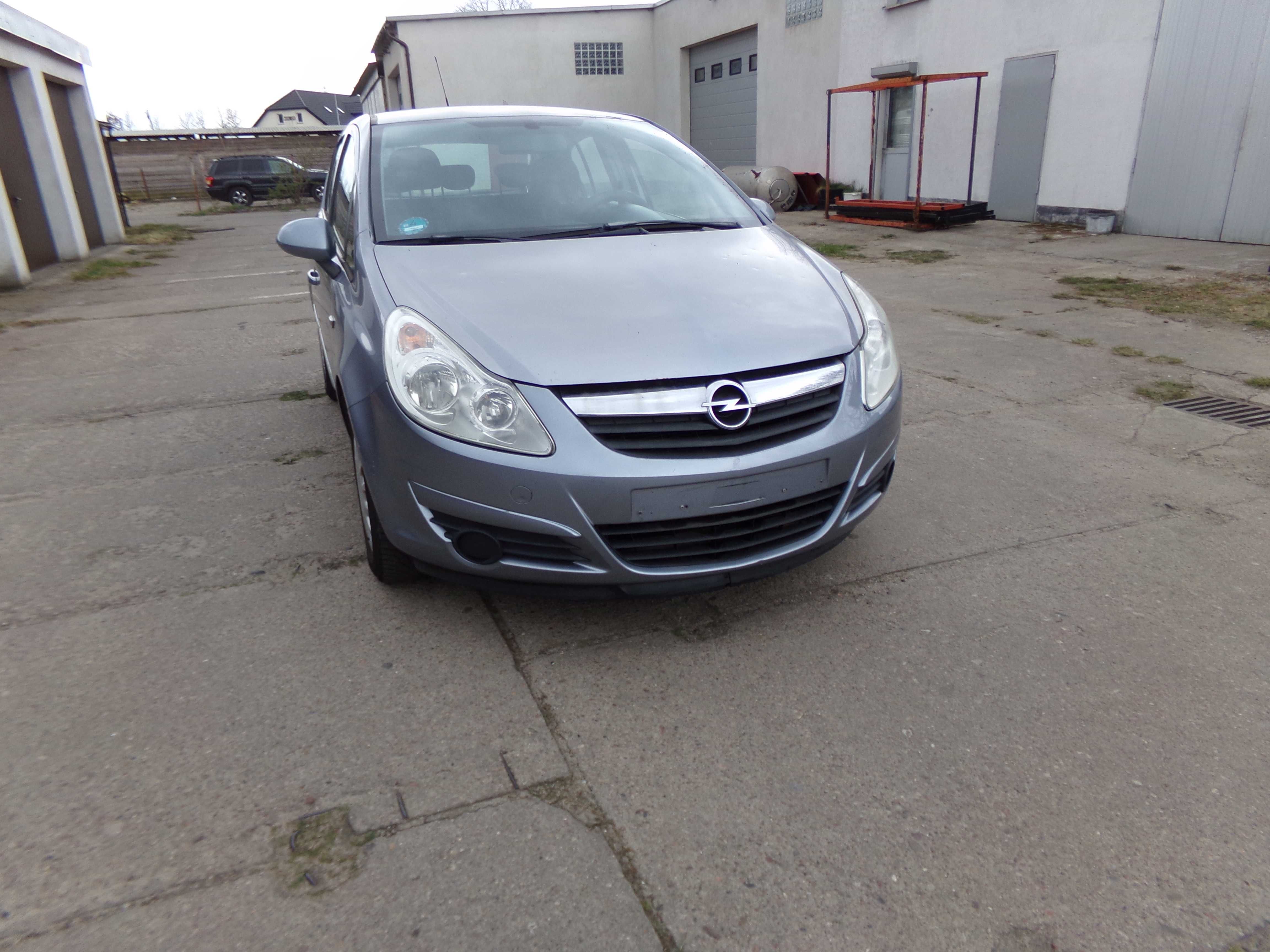 OPEL CORSA  D   - 1.4 benzyna -  2007 -   5 Drzwi   - Okazja