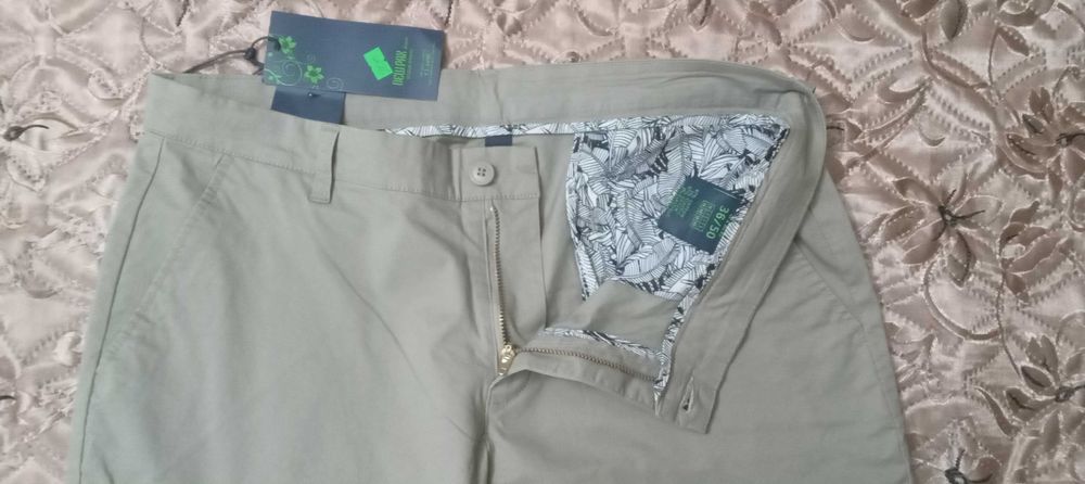 Продам шорти чоловічі