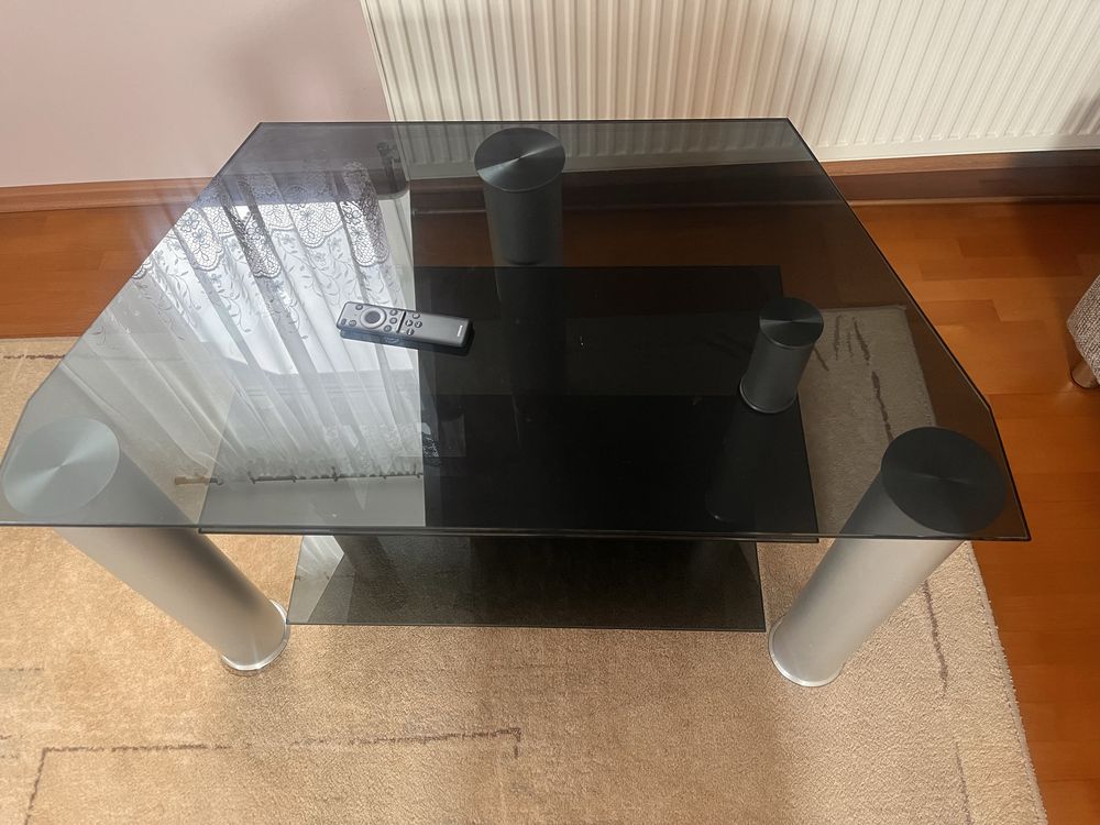 Stolik pod telewizor