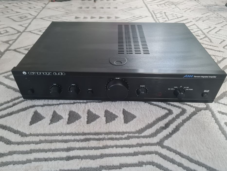 Wzmacniacz Cambrigde Audio A500