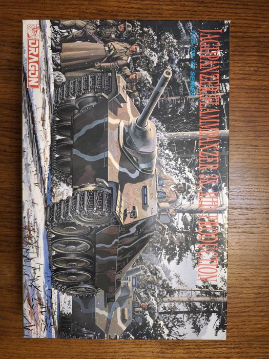 Model do sklejania Dragon 6037 Jagdpanzer/Flammpanzer 38 Hetzer