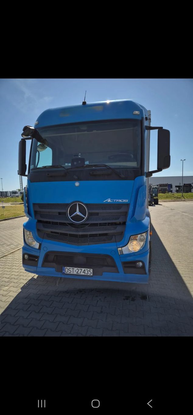 Mercedes-Benz Actros 1833  Actros 1833 winda 21 plt