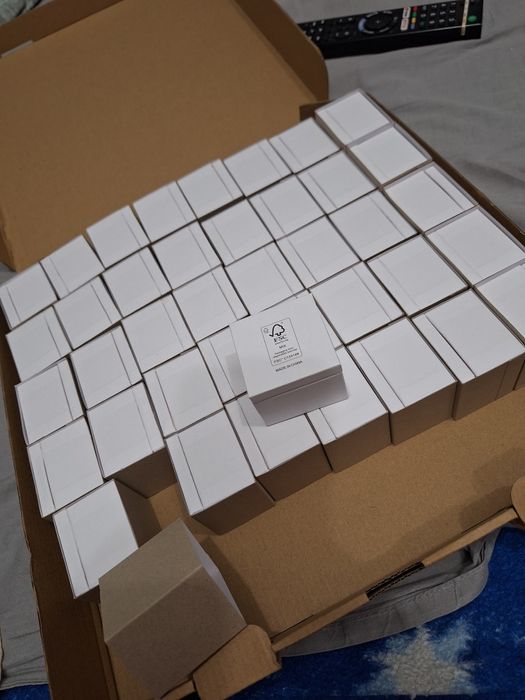 Pudełka małe PANDORA 10 szt. – Idealny Prezent na Święta!