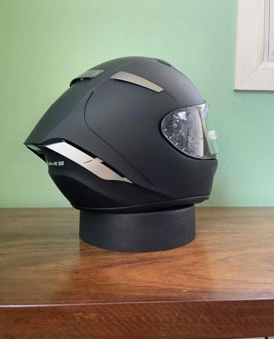 Capacete shoei novo