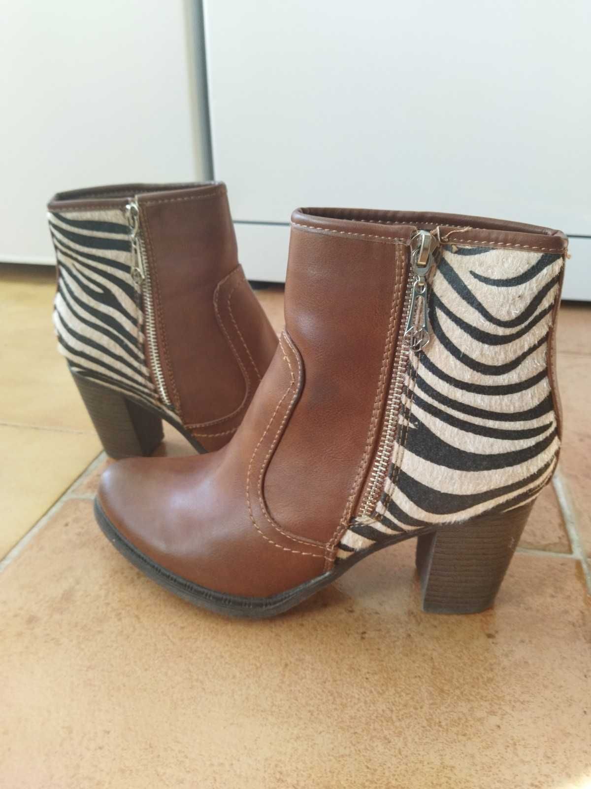 Lindos Botins Zebra