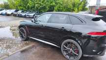 Jaguar F-Pace Jaguar F-pace SVR 550 KM
