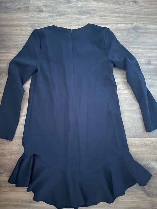 Granatowa elegancka sukienka mohito 36