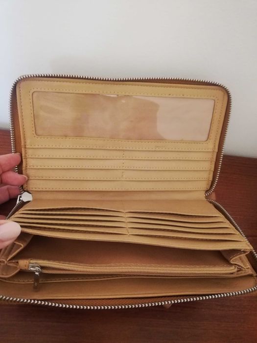 Várias bolsas Parfois para cartões e dinheiro