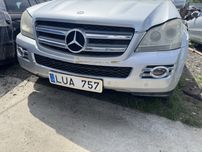 Бампер передній Mercedes W164 X164 GL колір 775 під омивачі і парктрон