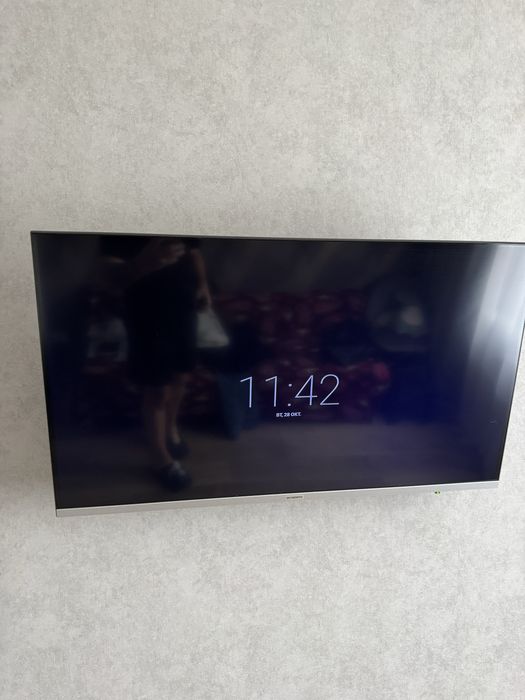 Телевизор Skyworth 40" 40E6 - Full HD, Smart TV