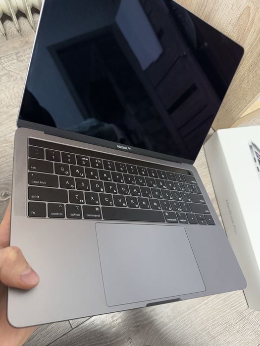 macbook pro 13 (2019) тач бар Touch bar офіційний ідеал