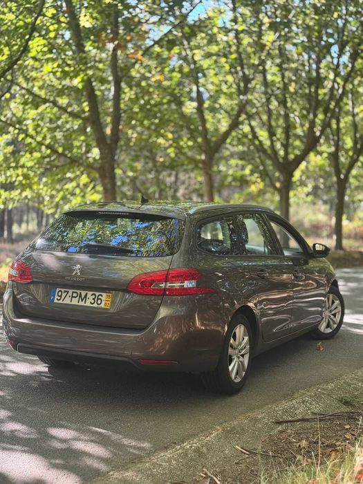 Peugeot 308 1.6 e-HDI Active 115cv – 2015