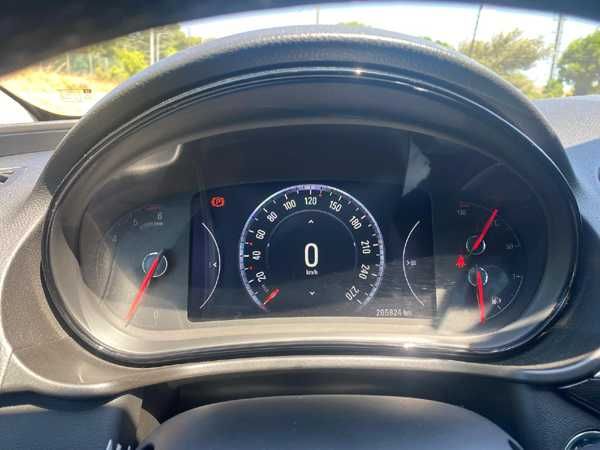 Opel Insignia 2.0 Diesel/  Sport Eco / 150cv, em muito boas condições