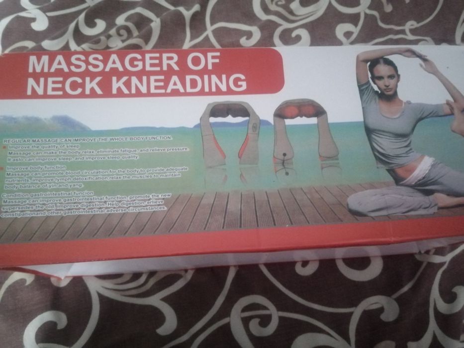 Masażer do szyi i pleców