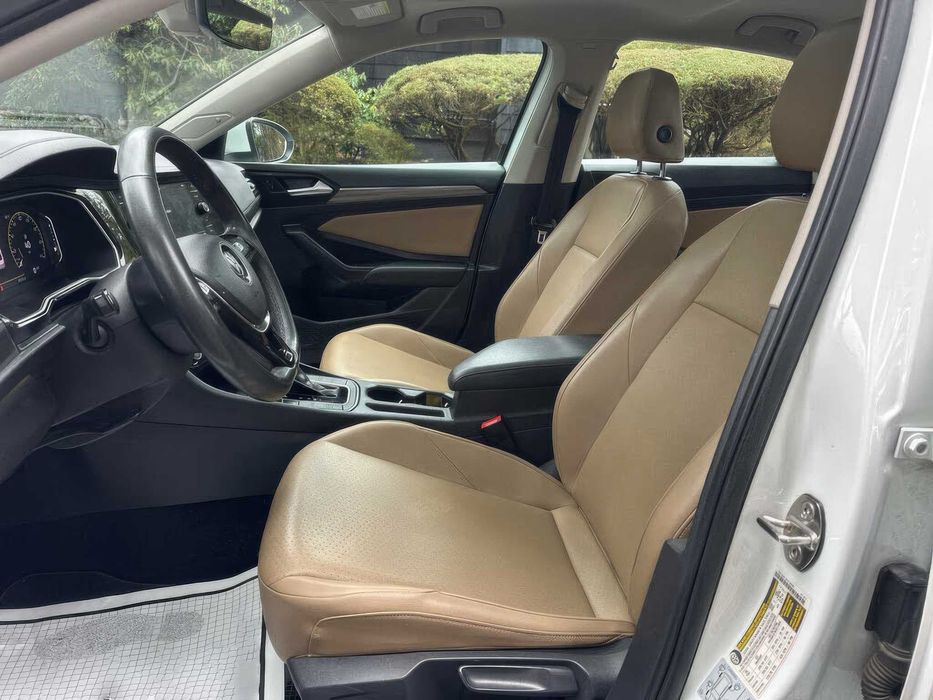 Volkswagen Jetta SEL      2020