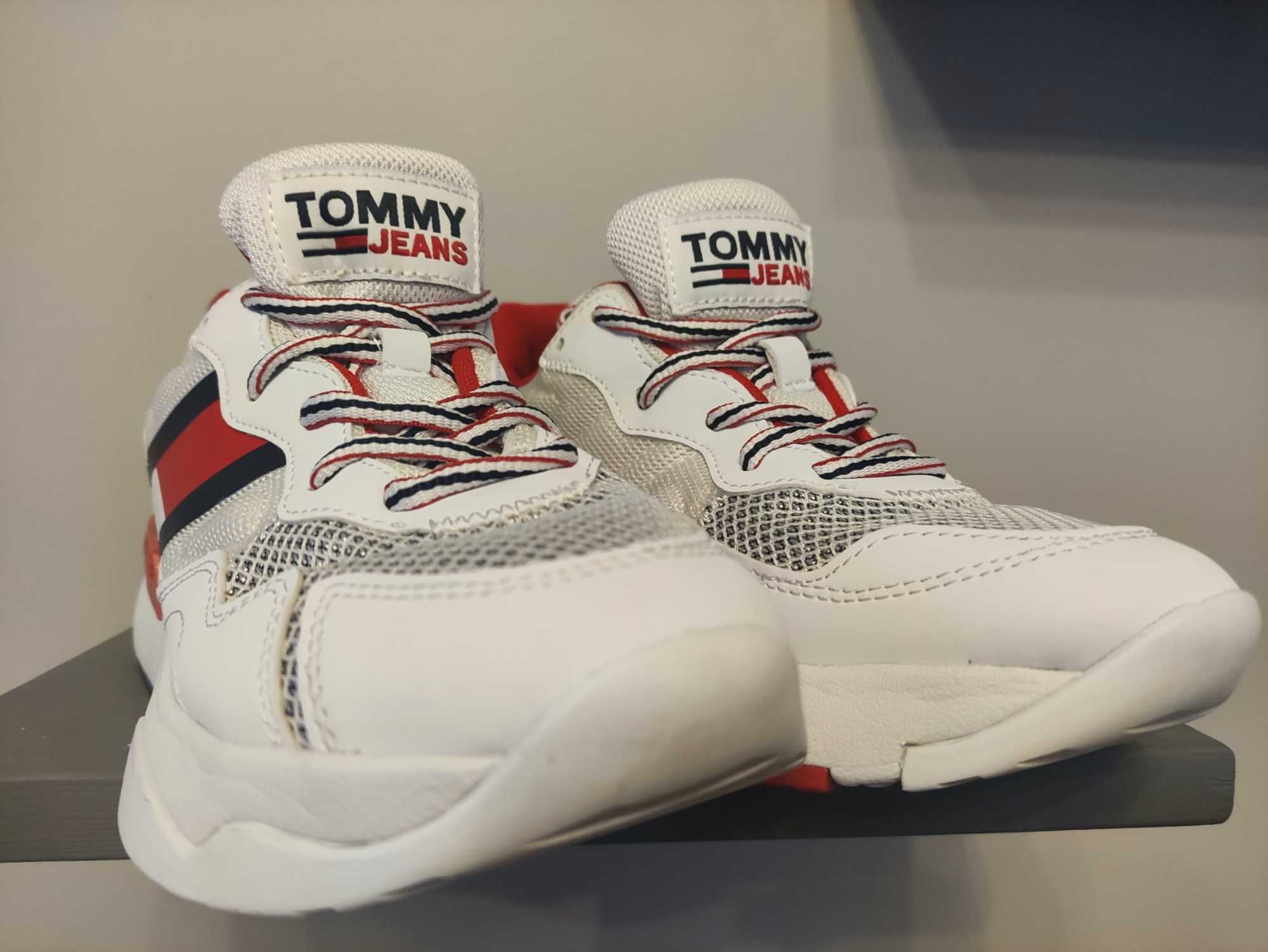 Tommy Hilfiger Jeans buty damskie sportowe adidasy do biegania białe