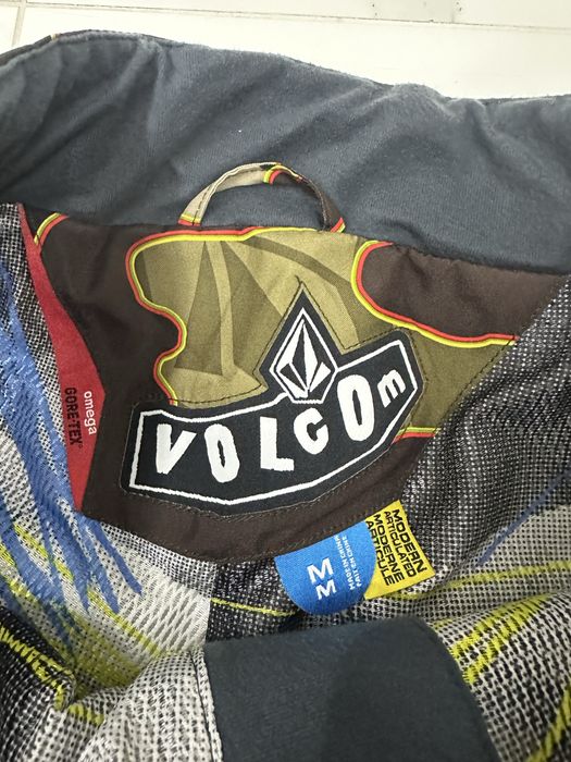 Volcom V-Bird Gore-Tex Snowboard Pants M оригінал (камуфляж)