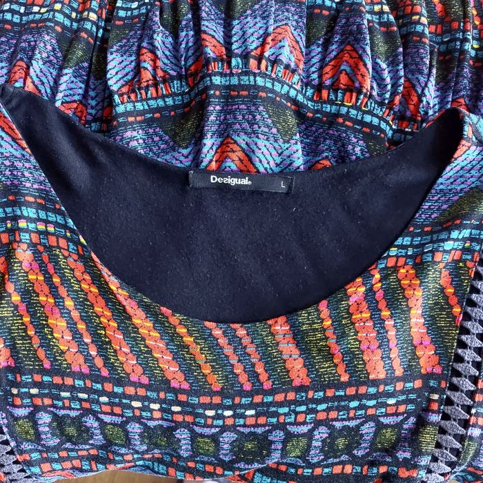 Luźna sukienka w stylu boho Desiqual