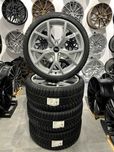 Oryginalne koła zimowe 19 5x112 ET25 46 Audi RS3 235/35R19 Pirelli