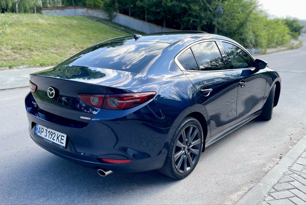 Mazda 3 2021г. 4*4 Premium Black