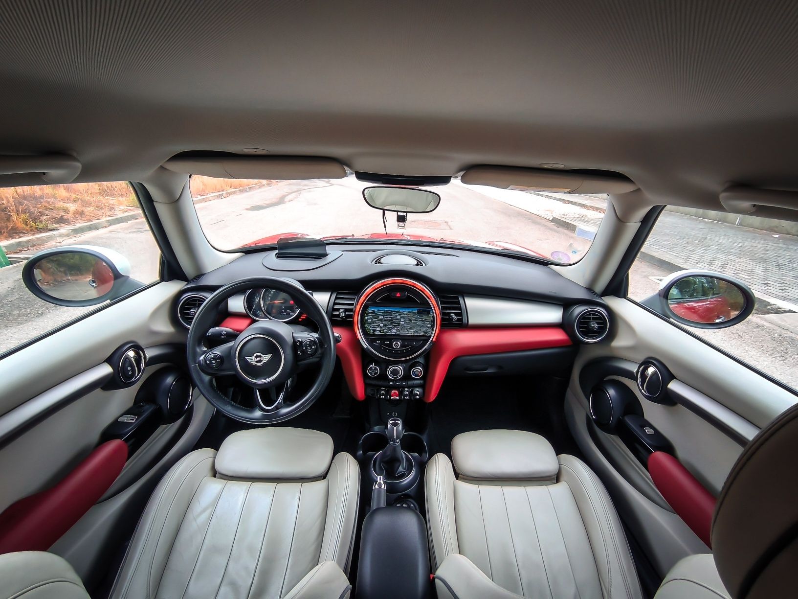 Mini Cooper F56.