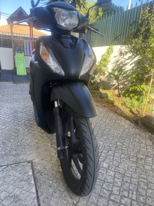 Honda Vision 2022 - Mota de garagem como nova